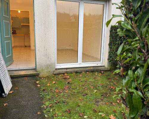 Studio en rez de jardin - 25m² - jardin - GAILLON