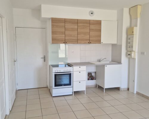 APPART F2- 32m² - 1 chambre- FRENEUSE